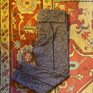 Yogalicious Gray High-Waisted Leggings slightly cropped